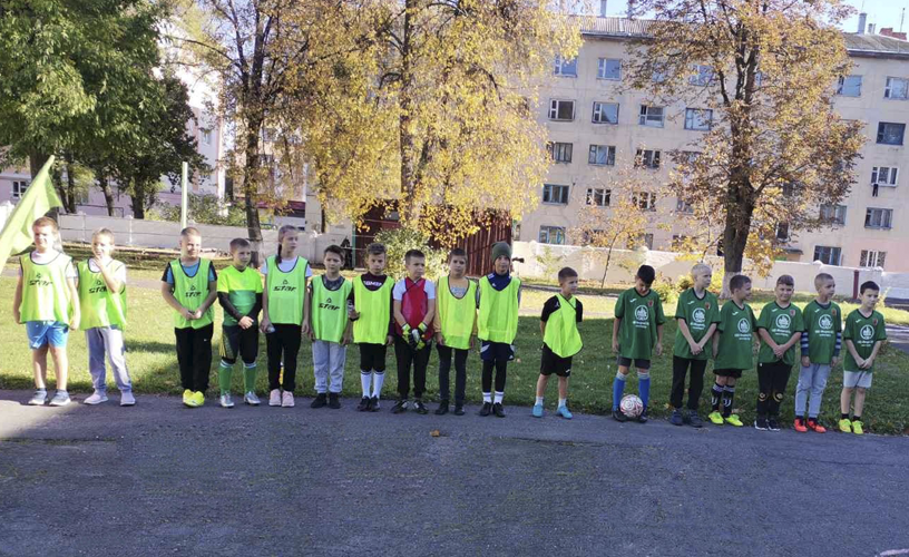 Соревнования по футболу среди 3-4 классов